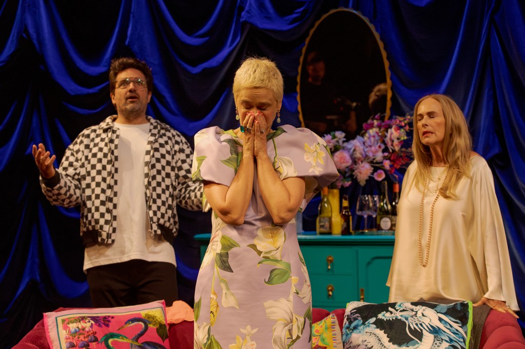 The Social Ladder (Ensemble Theatre) |&nbsp;Review