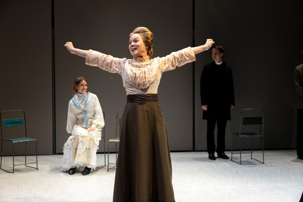 A Room with a View (Belvoir St Theatre) |&nbsp;Review